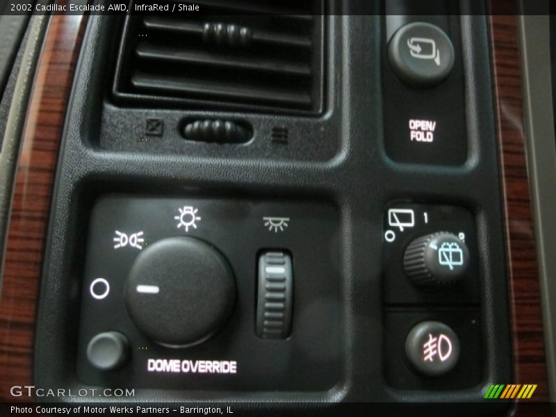 InfraRed / Shale 2002 Cadillac Escalade AWD