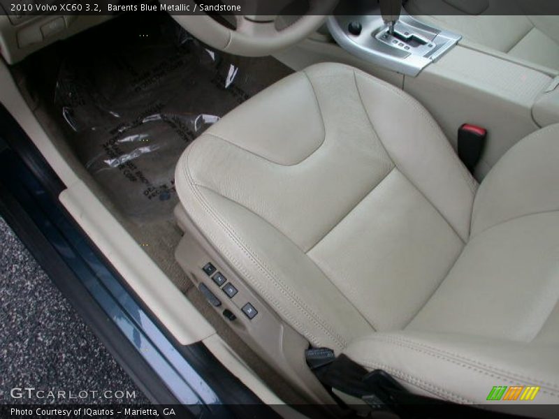 Barents Blue Metallic / Sandstone 2010 Volvo XC60 3.2