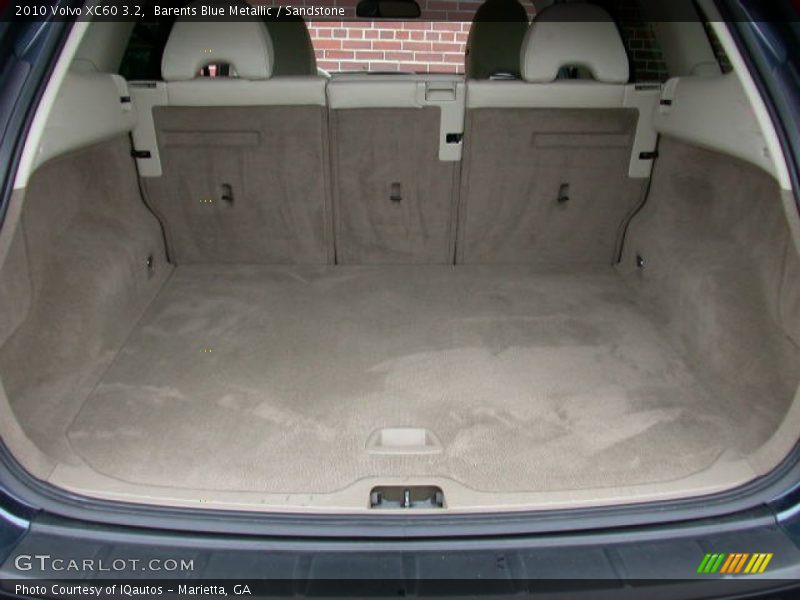Barents Blue Metallic / Sandstone 2010 Volvo XC60 3.2
