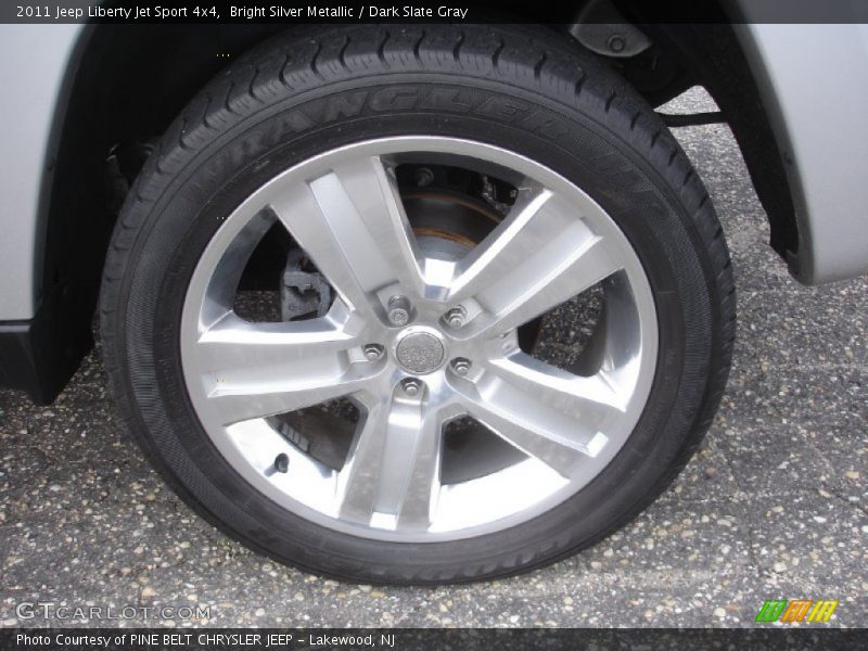 Bright Silver Metallic / Dark Slate Gray 2011 Jeep Liberty Jet Sport 4x4