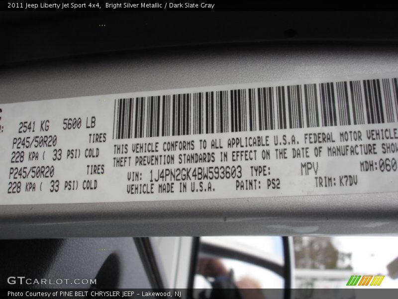 Bright Silver Metallic / Dark Slate Gray 2011 Jeep Liberty Jet Sport 4x4