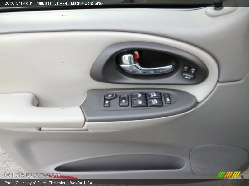 Black / Light Gray 2006 Chevrolet TrailBlazer LT 4x4