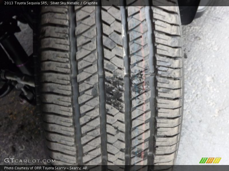 Silver Sky Metallic / Graphite 2013 Toyota Sequoia SR5