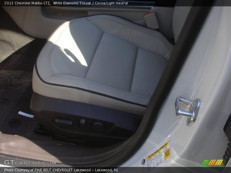 White Diamond Tricoat / Cocoa/Light Neutral 2013 Chevrolet Malibu LTZ