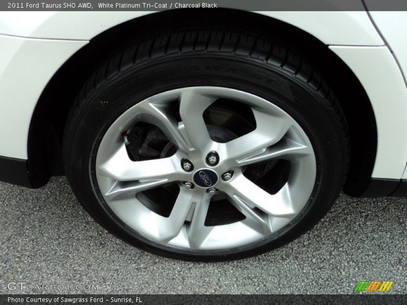 White Platinum Tri-Coat / Charcoal Black 2011 Ford Taurus SHO AWD