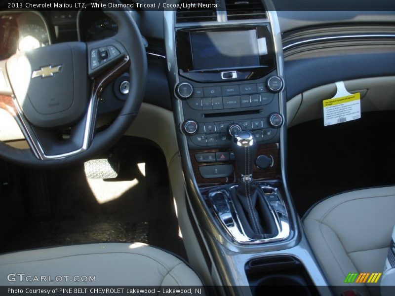 White Diamond Tricoat / Cocoa/Light Neutral 2013 Chevrolet Malibu LTZ