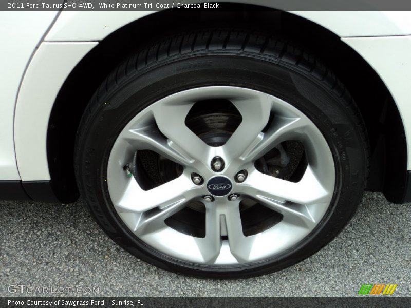 White Platinum Tri-Coat / Charcoal Black 2011 Ford Taurus SHO AWD