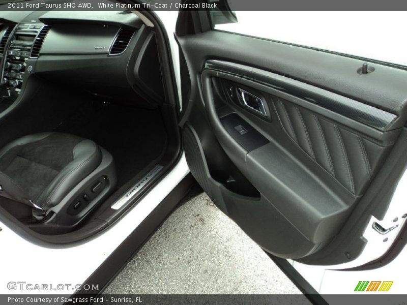 White Platinum Tri-Coat / Charcoal Black 2011 Ford Taurus SHO AWD