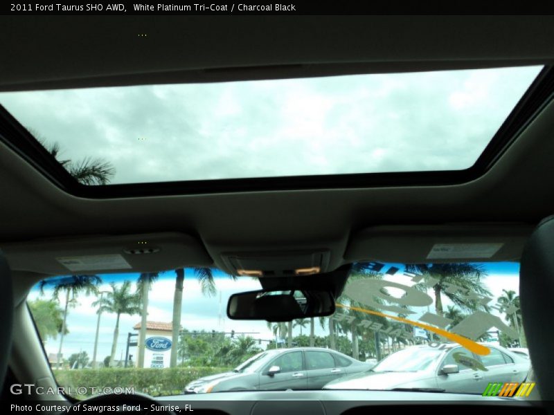 White Platinum Tri-Coat / Charcoal Black 2011 Ford Taurus SHO AWD