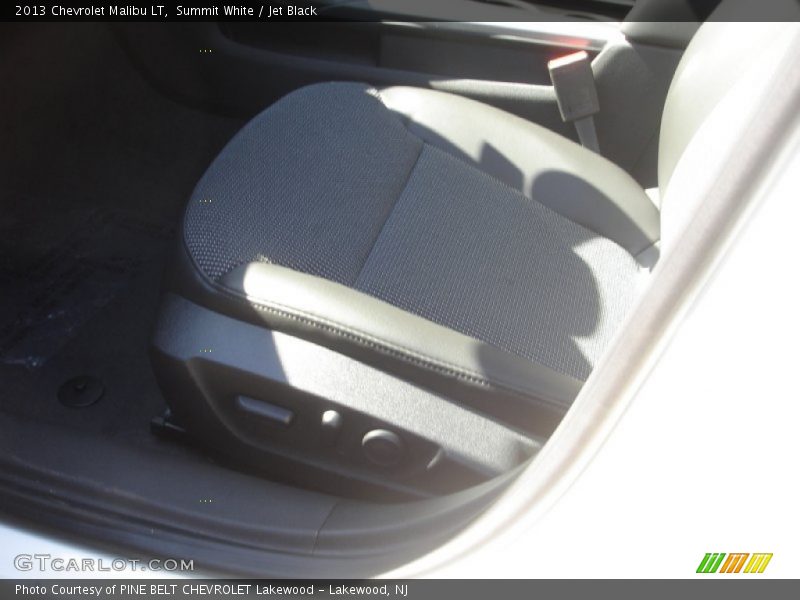 Summit White / Jet Black 2013 Chevrolet Malibu LT