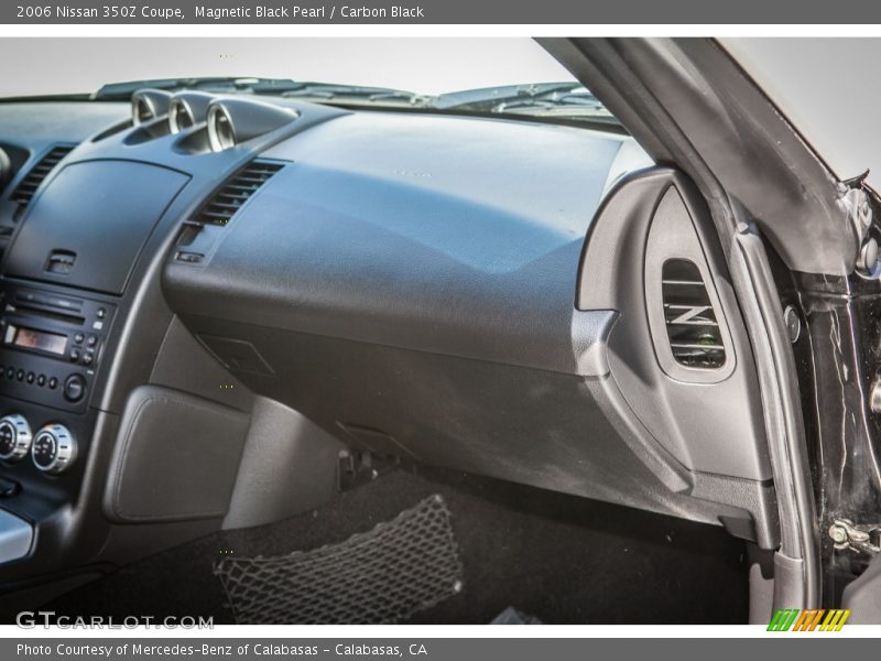 Magnetic Black Pearl / Carbon Black 2006 Nissan 350Z Coupe