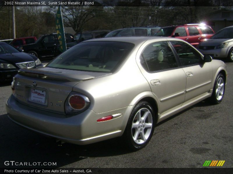 Sunlit Sand Metallic / Blond 2002 Nissan Maxima SE