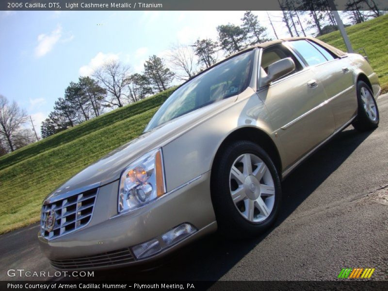 Light Cashmere Metallic / Titanium 2006 Cadillac DTS
