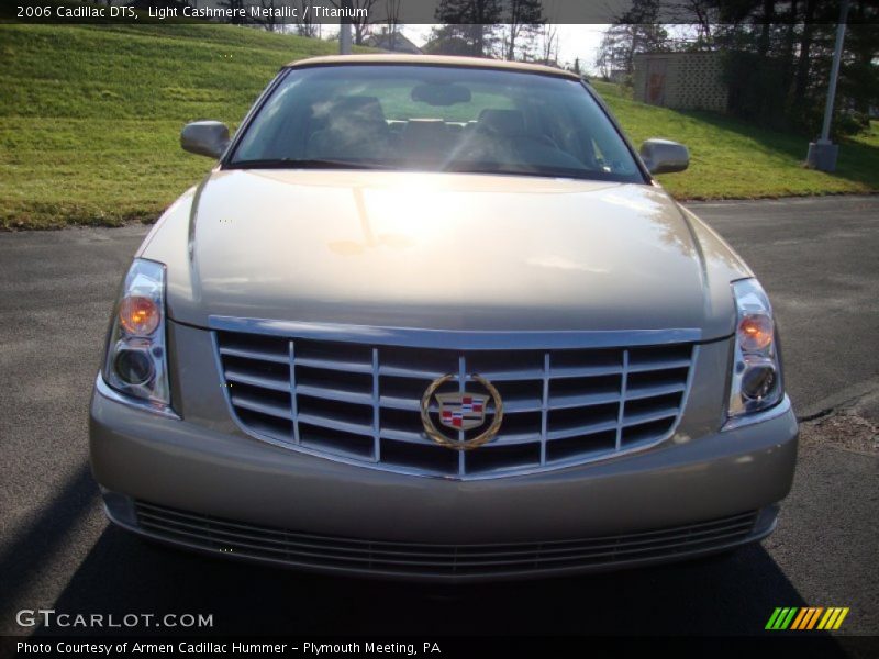 Light Cashmere Metallic / Titanium 2006 Cadillac DTS