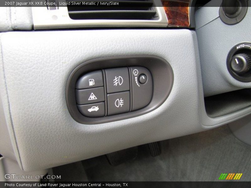 Liquid Silver Metallic / Ivory/Slate 2007 Jaguar XK XK8 Coupe