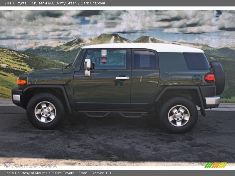 Army Green / Dark Charcoal 2010 Toyota FJ Cruiser 4WD