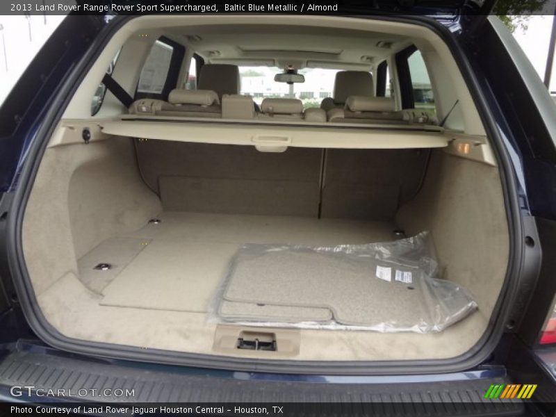  2013 Range Rover Sport Supercharged Trunk