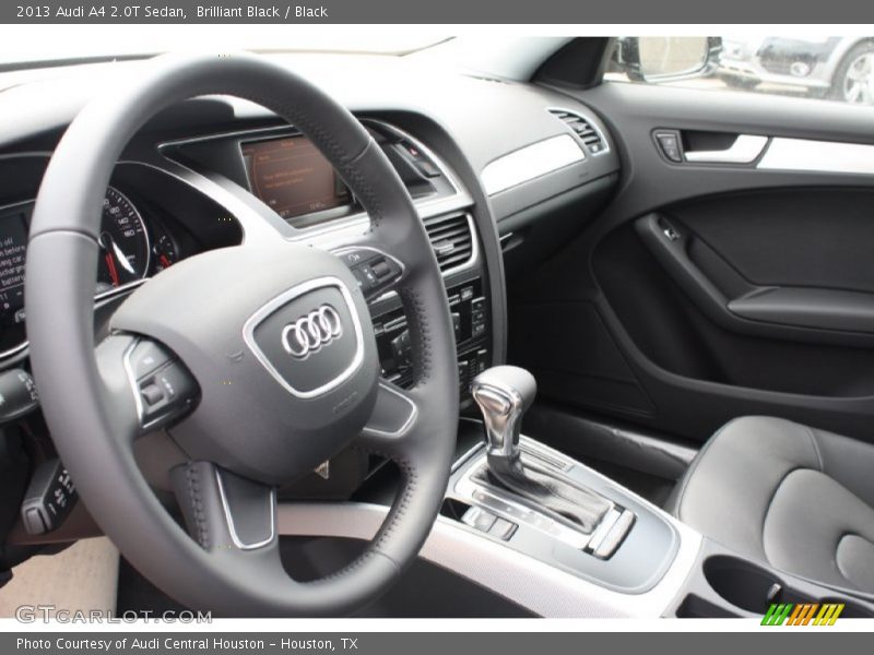  2013 A4 2.0T Sedan Steering Wheel