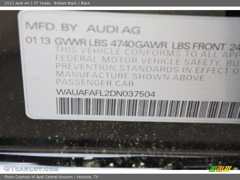 Brilliant Black / Black 2013 Audi A4 2.0T Sedan
