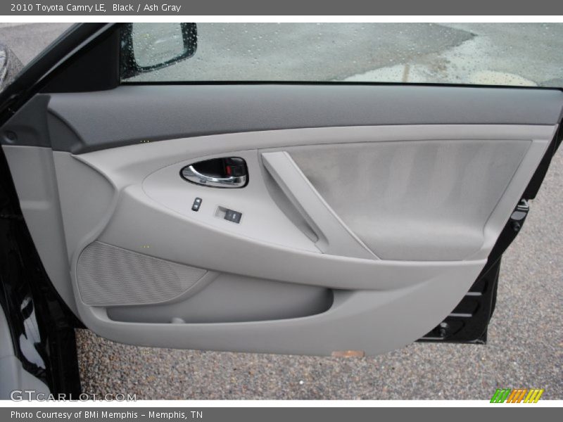 Black / Ash Gray 2010 Toyota Camry LE