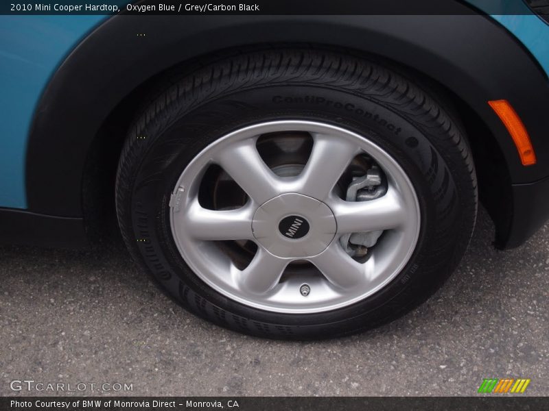 Oxygen Blue / Grey/Carbon Black 2010 Mini Cooper Hardtop