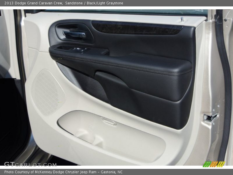 Sandstone / Black/Light Graystone 2013 Dodge Grand Caravan Crew