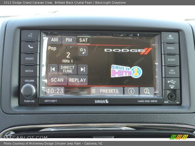 Brilliant Black Crystal Pearl / Black/Light Graystone 2013 Dodge Grand Caravan Crew