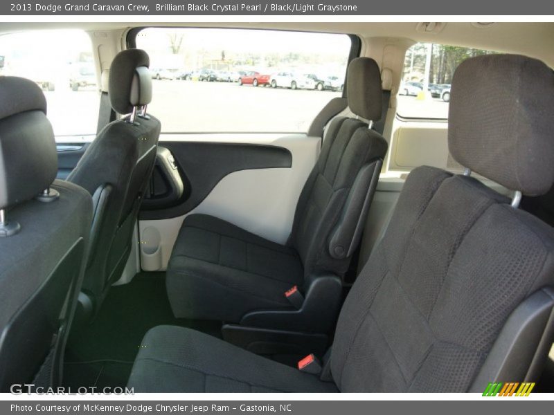 Brilliant Black Crystal Pearl / Black/Light Graystone 2013 Dodge Grand Caravan Crew