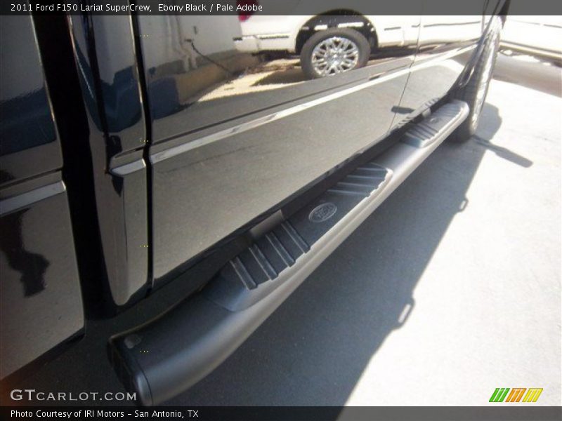 Ebony Black / Pale Adobe 2011 Ford F150 Lariat SuperCrew
