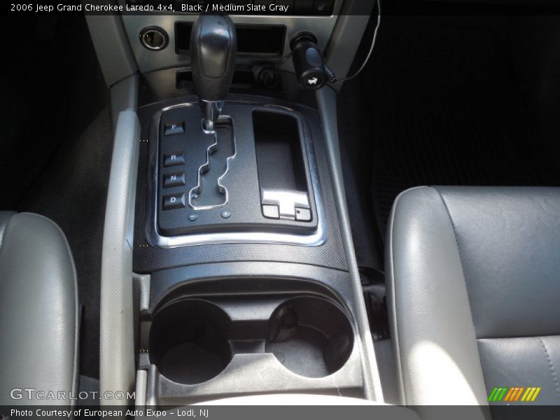 Black / Medium Slate Gray 2006 Jeep Grand Cherokee Laredo 4x4