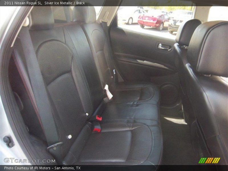 Silver Ice Metallic / Black 2011 Nissan Rogue SL