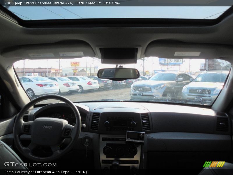 Black / Medium Slate Gray 2006 Jeep Grand Cherokee Laredo 4x4