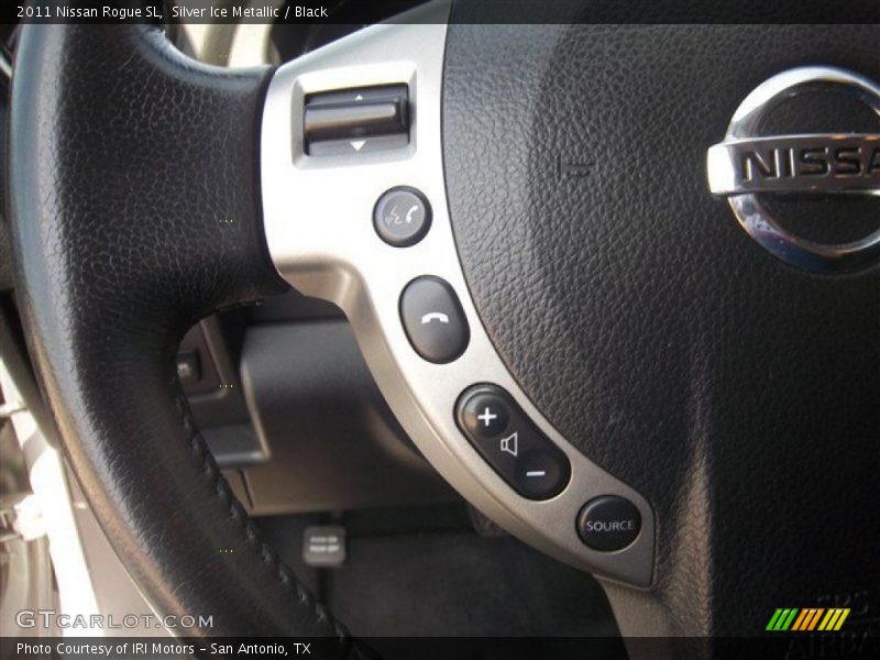 Silver Ice Metallic / Black 2011 Nissan Rogue SL