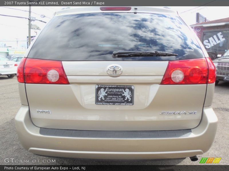 Desert Sand Mica / Taupe 2007 Toyota Sienna XLE Limited