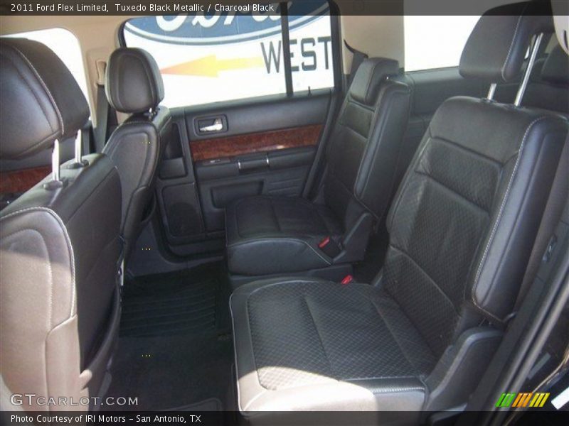 Tuxedo Black Metallic / Charcoal Black 2011 Ford Flex Limited