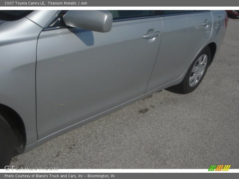 Titanium Metallic / Ash 2007 Toyota Camry LE
