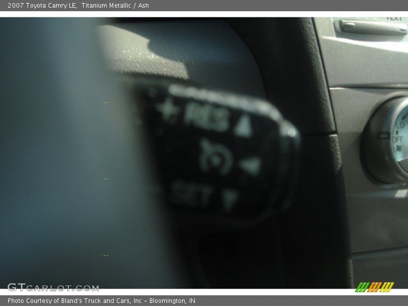 Titanium Metallic / Ash 2007 Toyota Camry LE