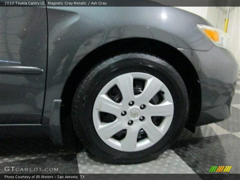 Magnetic Gray Metallic / Ash Gray 2010 Toyota Camry LE
