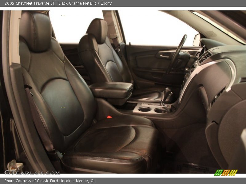 Black Granite Metallic / Ebony 2009 Chevrolet Traverse LT