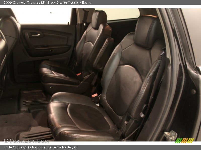 Black Granite Metallic / Ebony 2009 Chevrolet Traverse LT