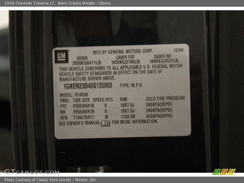 Black Granite Metallic / Ebony 2009 Chevrolet Traverse LT