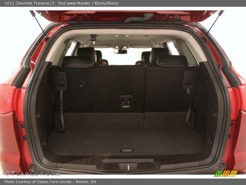 Red Jewel Metallic / Ebony/Ebony 2011 Chevrolet Traverse LT