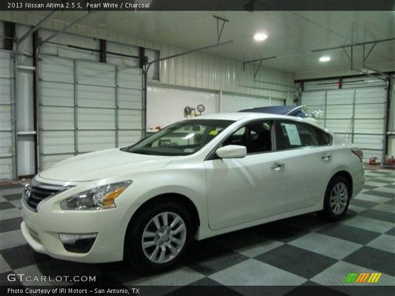 Pearl White / Charcoal 2013 Nissan Altima 2.5 S