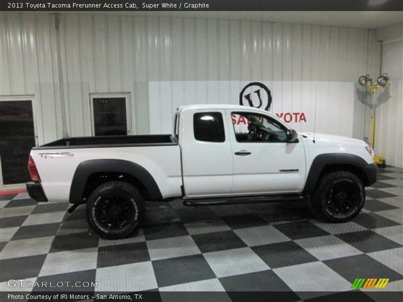 Super White / Graphite 2013 Toyota Tacoma Prerunner Access Cab