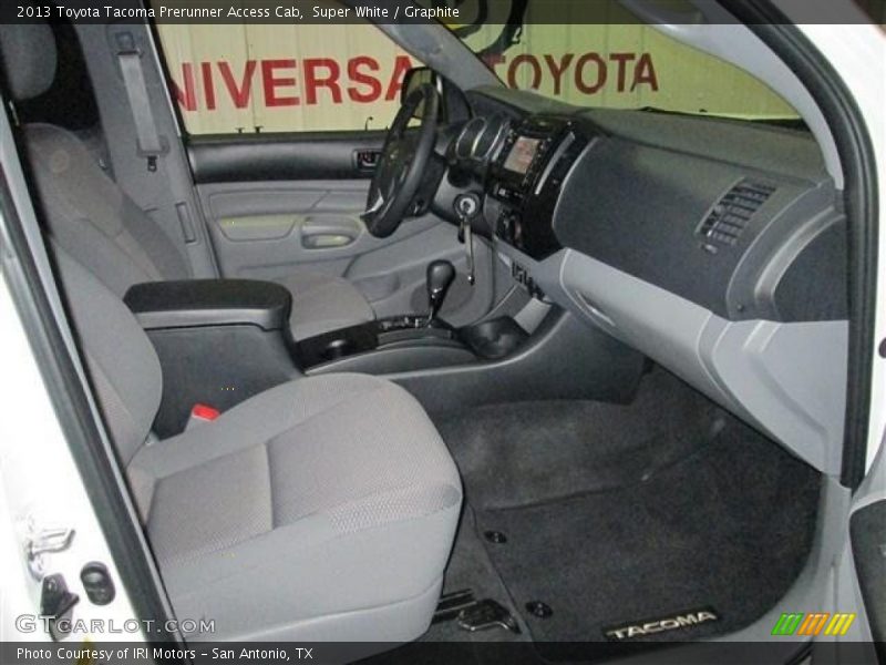 Super White / Graphite 2013 Toyota Tacoma Prerunner Access Cab