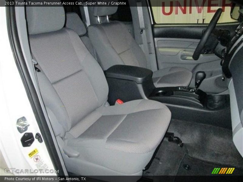 Super White / Graphite 2013 Toyota Tacoma Prerunner Access Cab