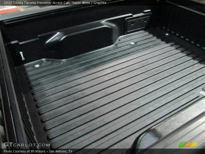 Super White / Graphite 2013 Toyota Tacoma Prerunner Access Cab