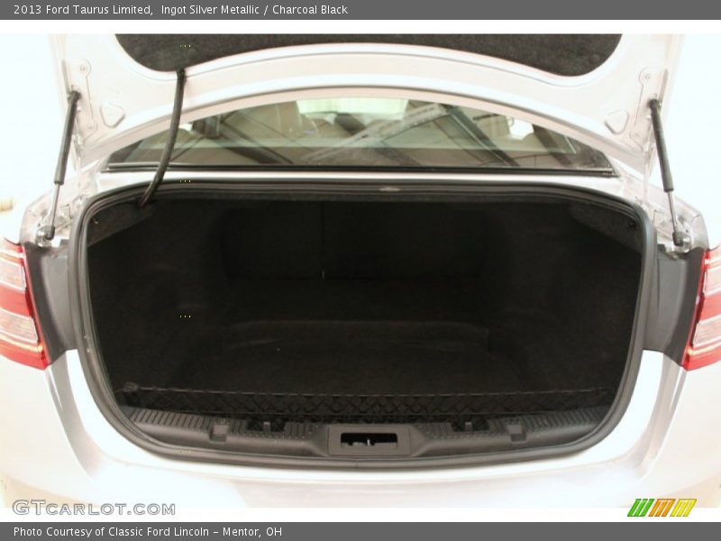 Ingot Silver Metallic / Charcoal Black 2013 Ford Taurus Limited