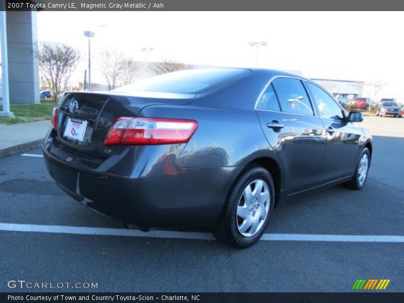 Magnetic Gray Metallic / Ash 2007 Toyota Camry LE