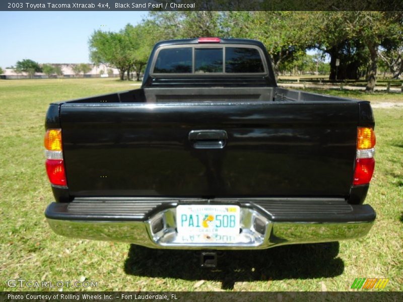 Black Sand Pearl / Charcoal 2003 Toyota Tacoma Xtracab 4x4